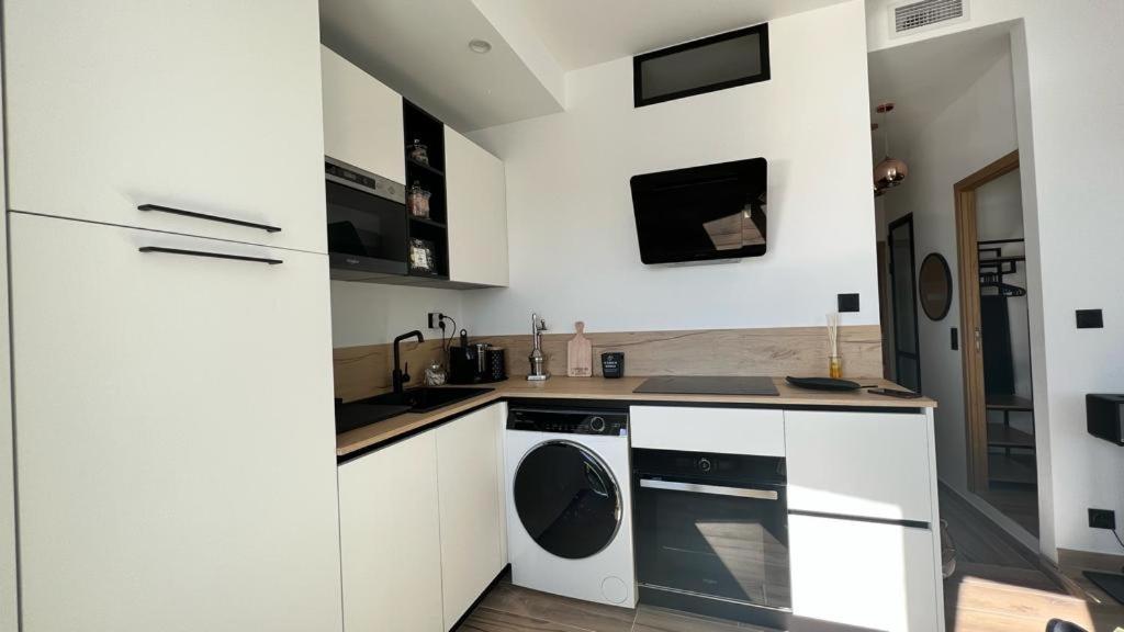 Face Au Vieux Port Vue 180 De Notre Dame Au Panier Apartment Marseille Ngoại thất bức ảnh